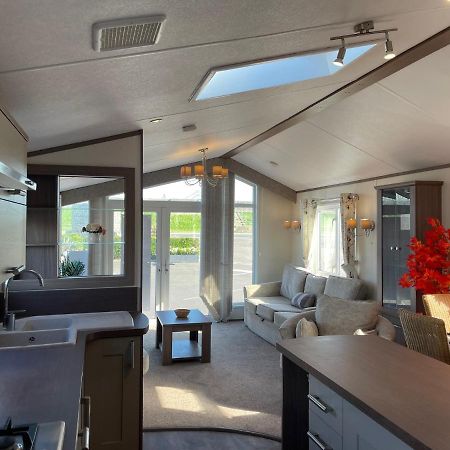 Ferienwohnung 13 The Meadows New Beach Holiday Park Dymchurch Exterior foto